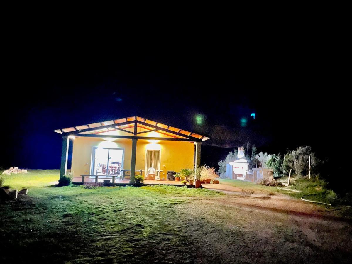 San Leonardo Country House Calangianus Ngoại thất bức ảnh