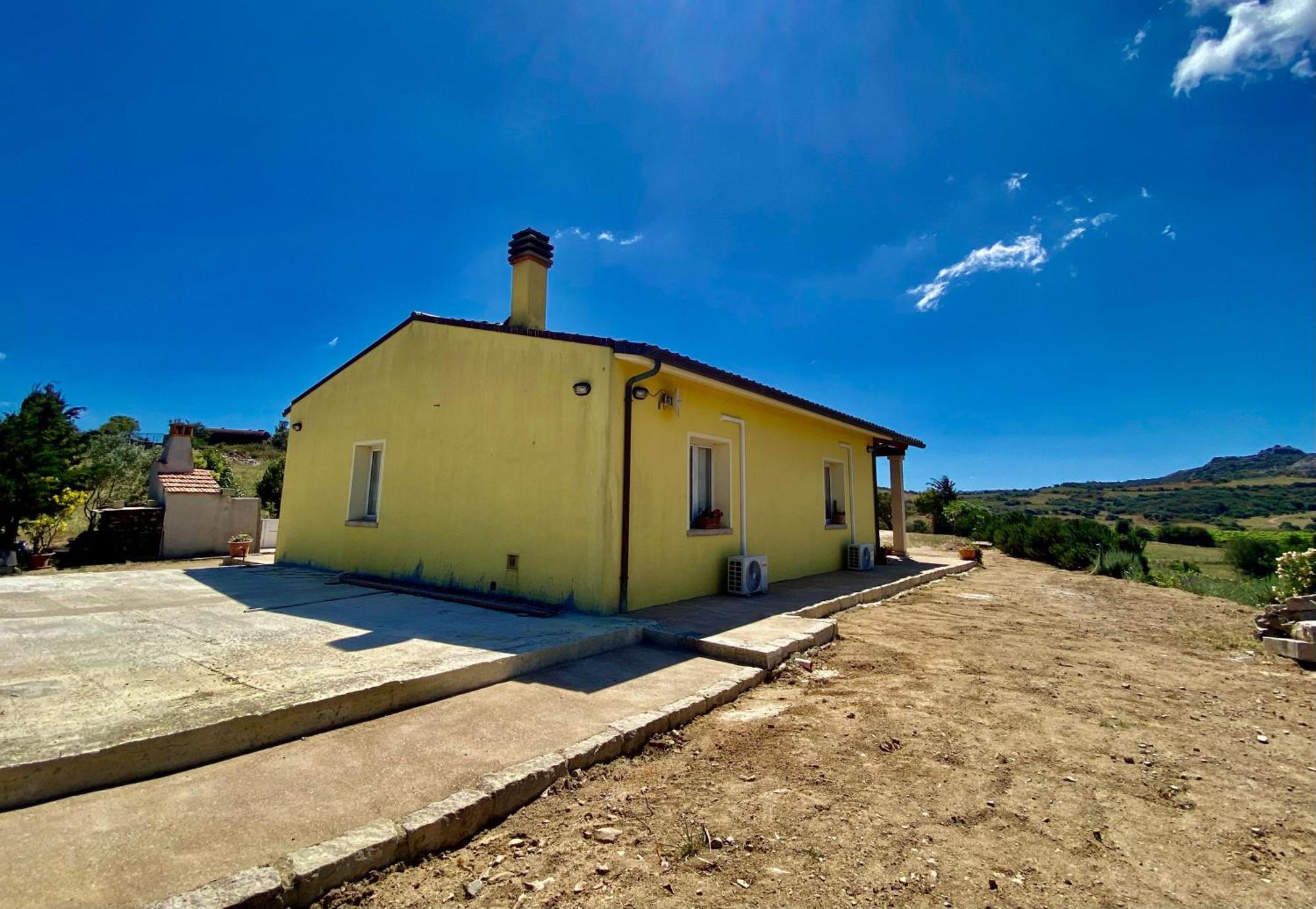 San Leonardo Country House Calangianus Ngoại thất bức ảnh